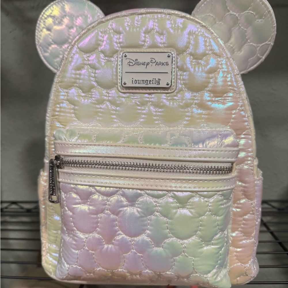 Loungefly Cream Mickey Mouse Ear Mini Puffer Irresdescent mini backpack